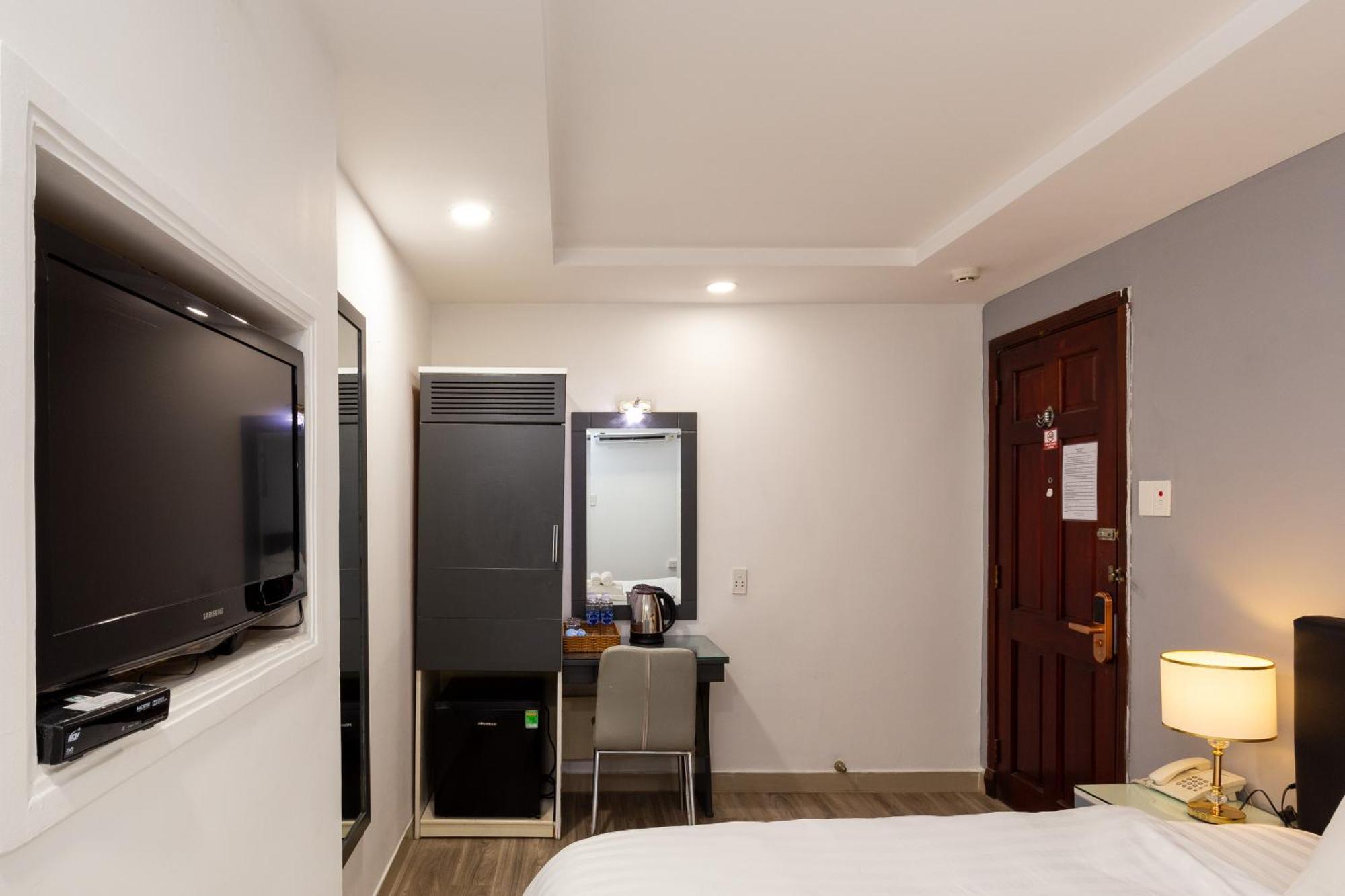 Apec Hotel Thành Pho Ho Chí Minh Esterno foto